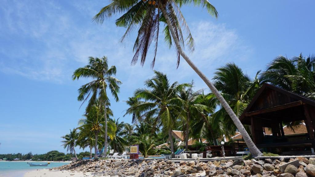 First Villa Beach Resort – Koh Phangan